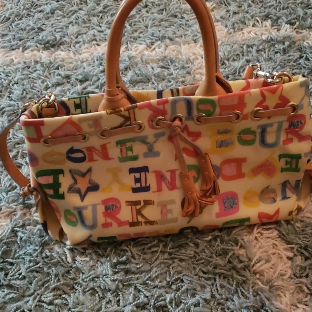 Dooney & Bourke purse